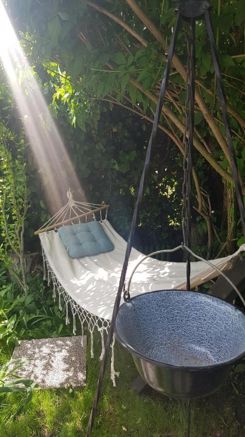 Joy Guesthouse Сиофок Екстериор снимка