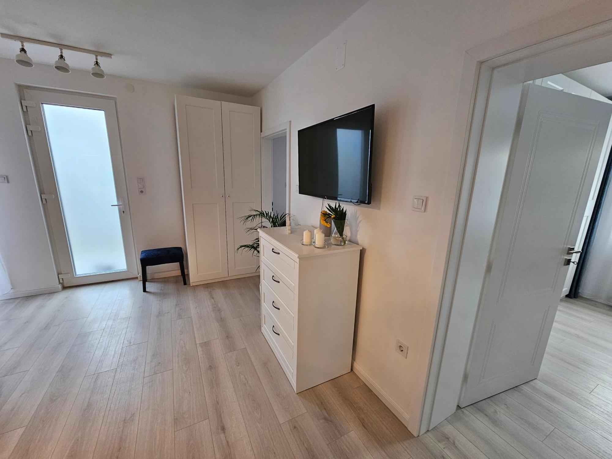 Joy Guesthouse Сиофок Екстериор снимка