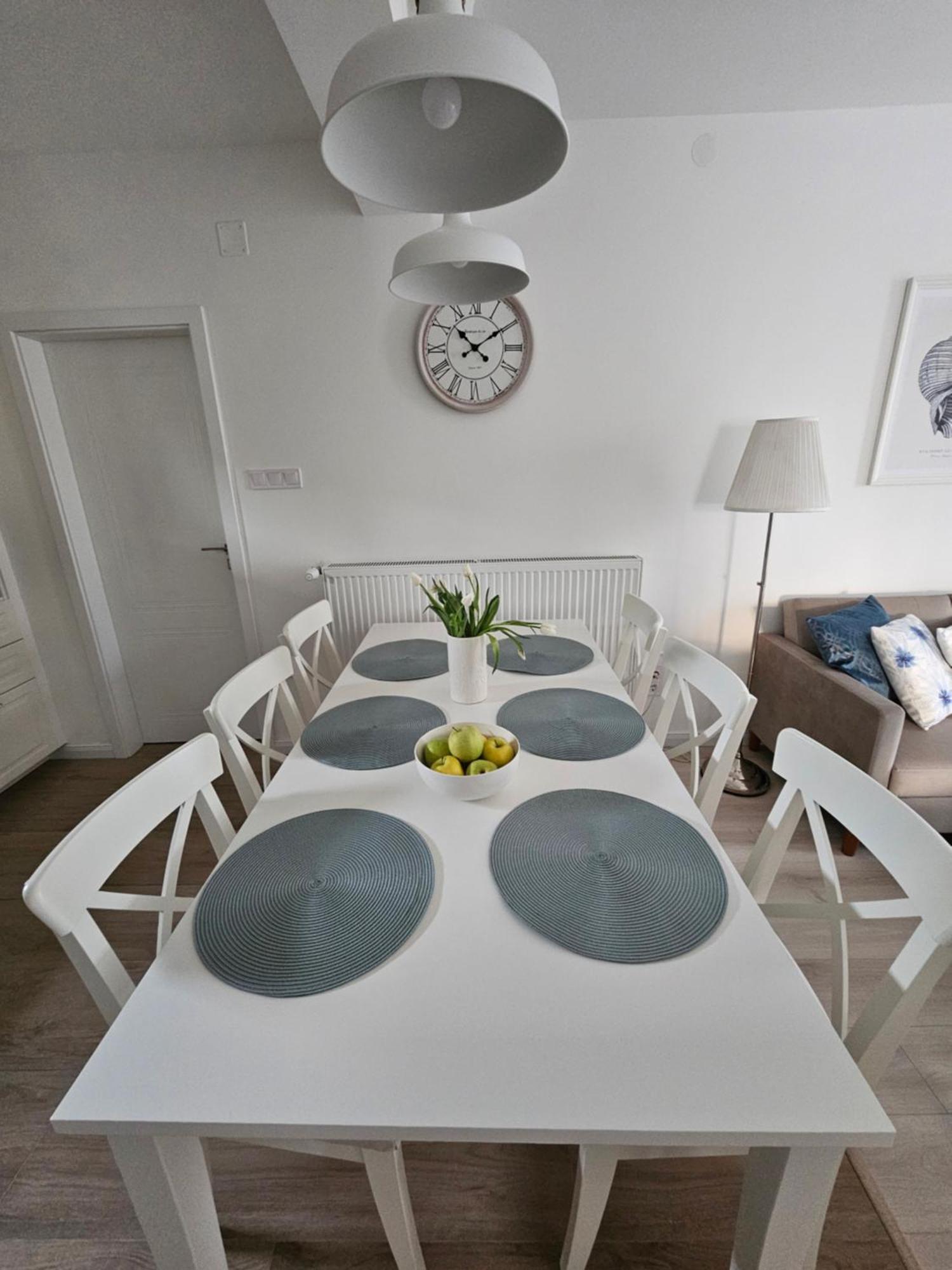 Joy Guesthouse Сиофок Екстериор снимка